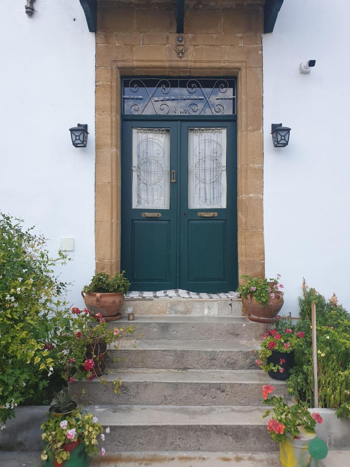 Dervise Mehmet Guest House Lefka  Exterior foto